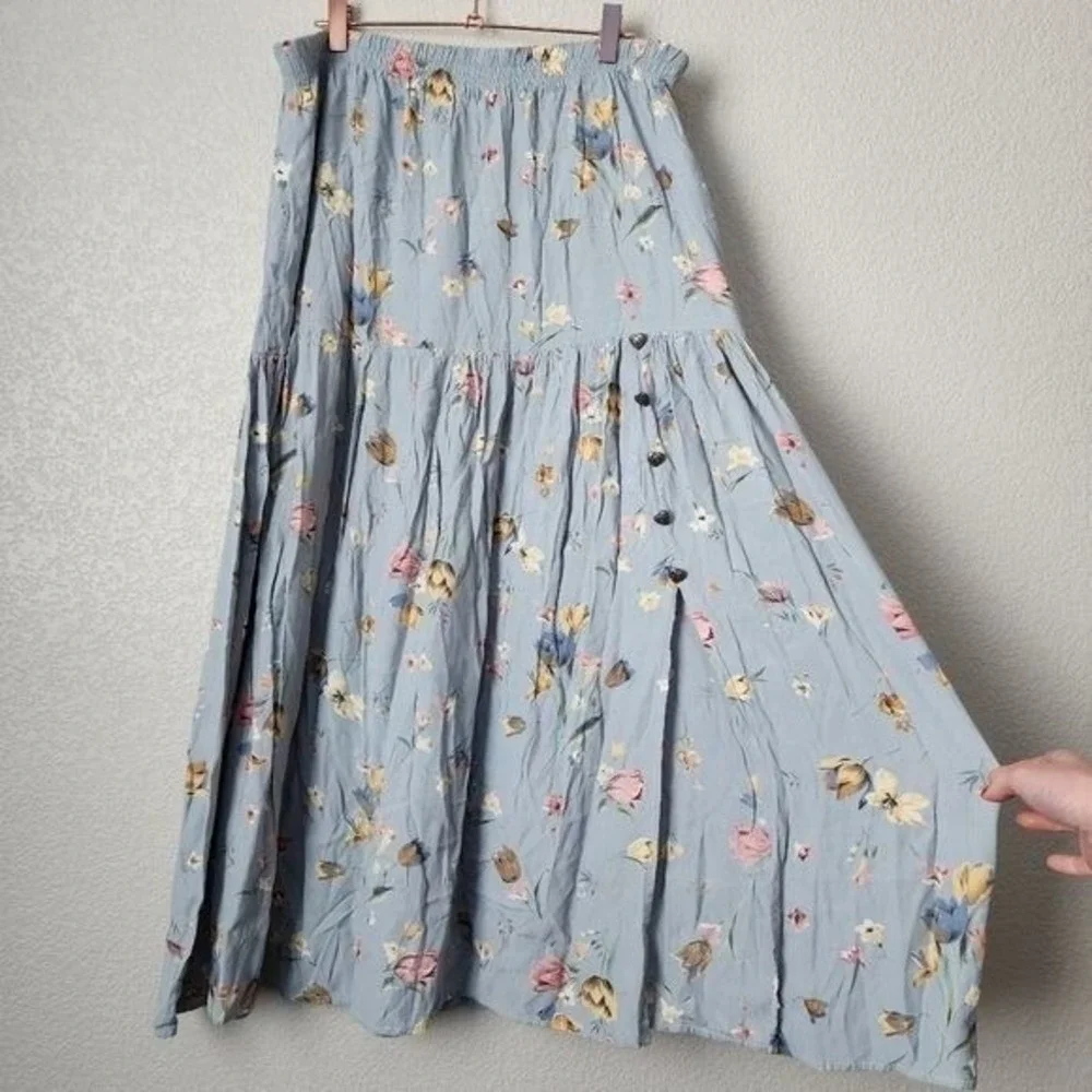 SURREALIST 90s Crinkle Floral Midi Skirt Heart Buttons Cottagecore Romantic‎